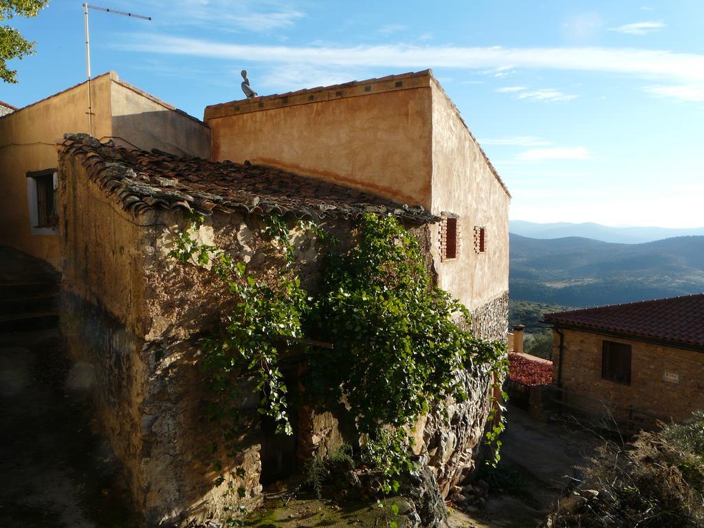 El Nido De La Collalba Apartamento Cabañas del Castillo Exterior foto